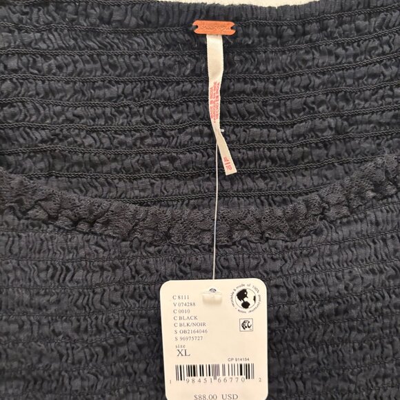 Free People Ari Smocked Top NWT * - Picture 4 of 5